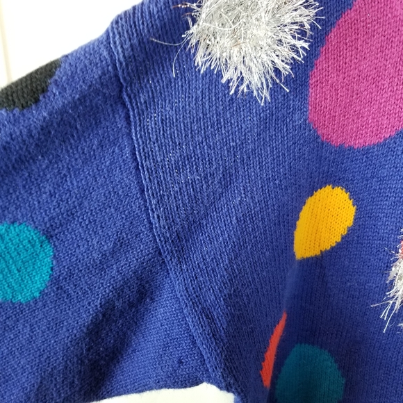 Ugly Christmas Sweater - Picture 6 of 10